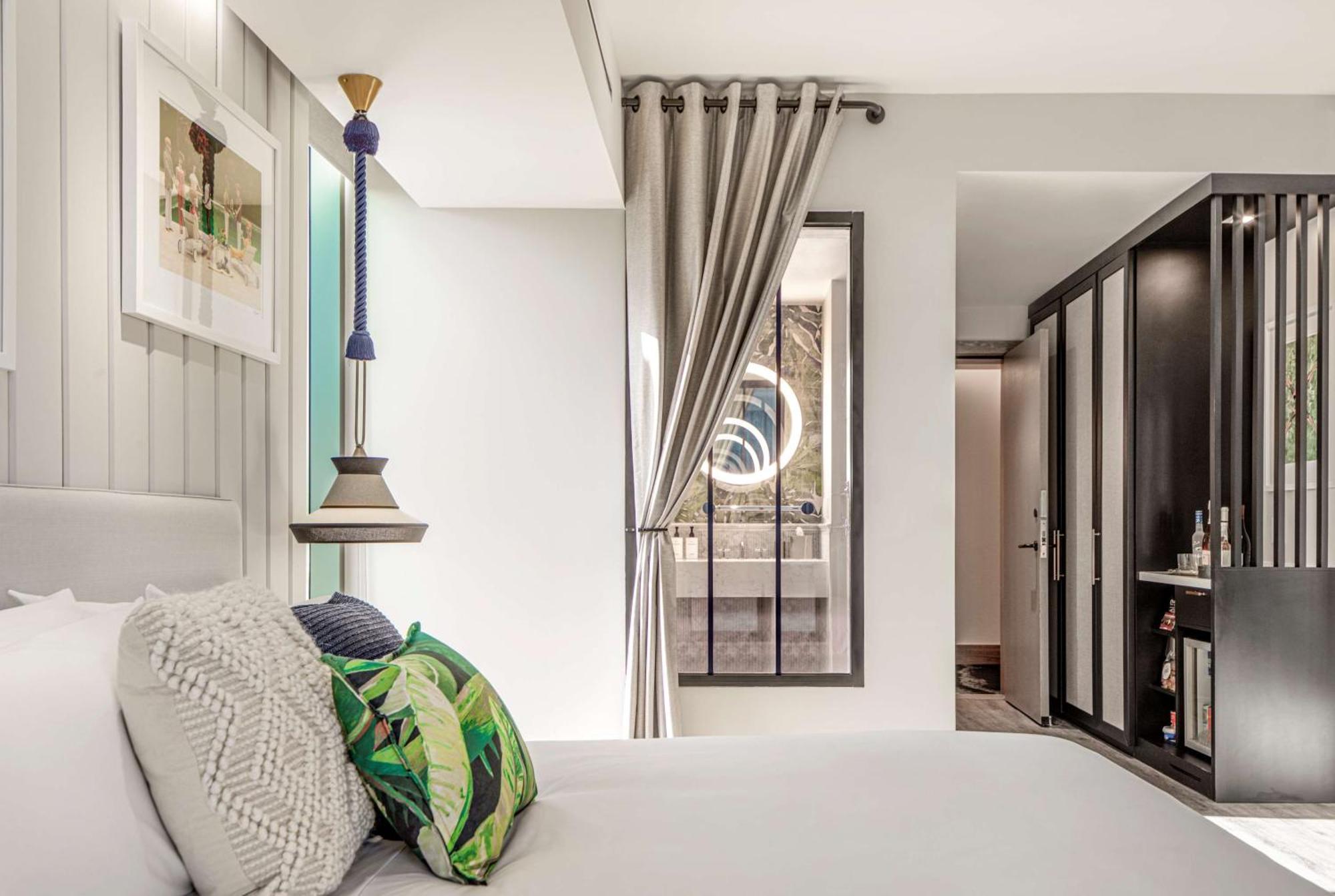 The Ray Hotel Delray Beach, Curio Collection By Hilton Exterior photo