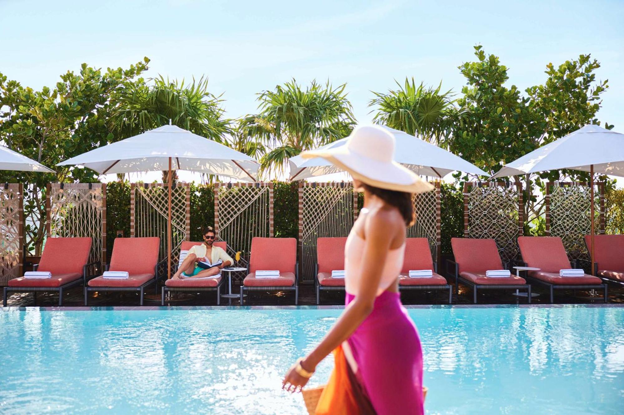 The Ray Hotel Delray Beach, Curio Collection By Hilton Exterior photo