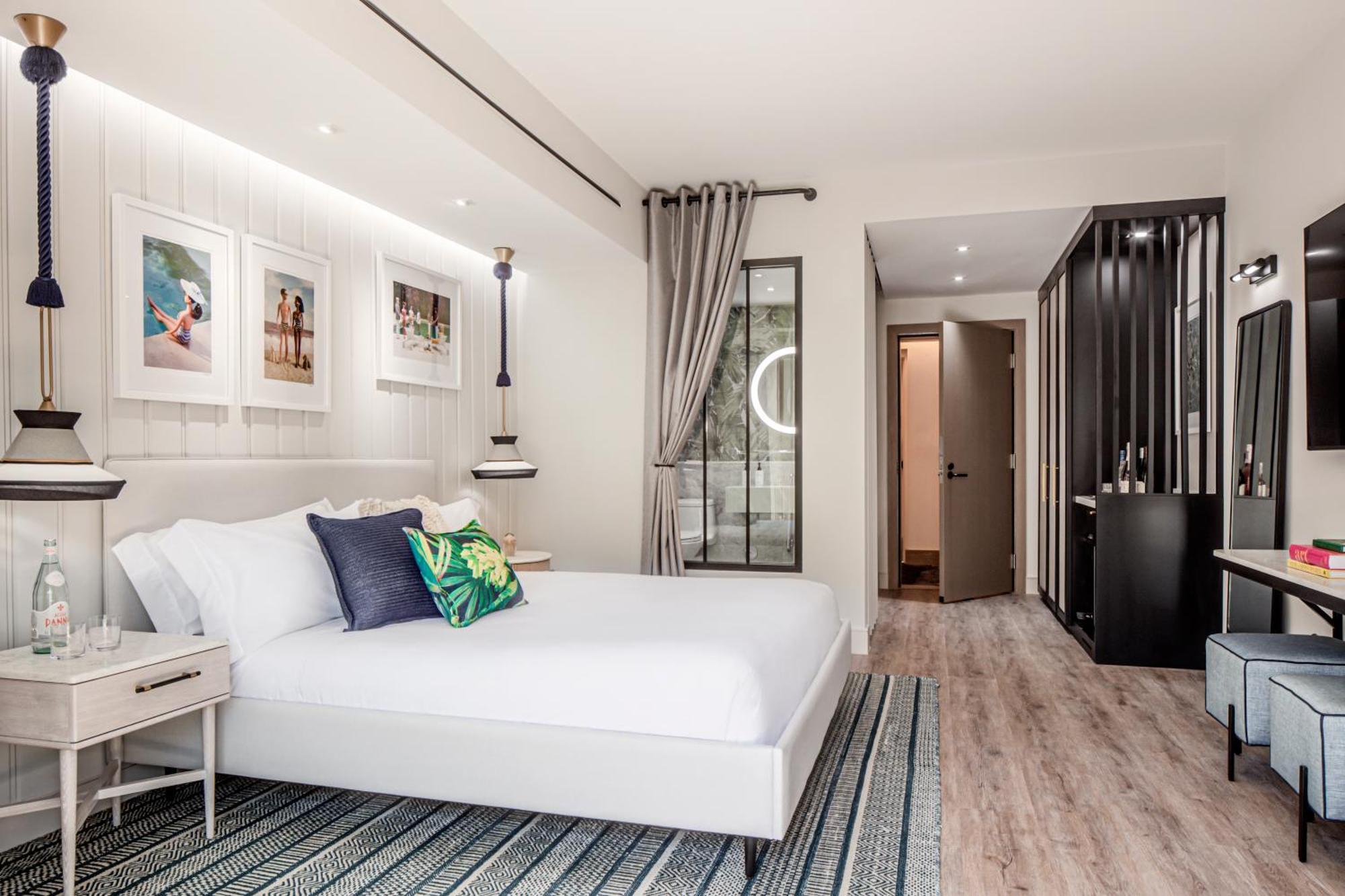 The Ray Hotel Delray Beach, Curio Collection By Hilton Exterior photo